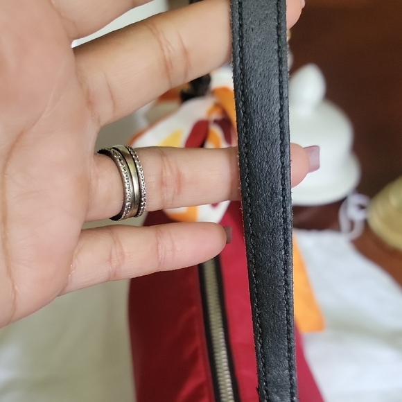 Prada Red and Orange Shoulder Bag with Vibrant Design - Picture 11 of 15